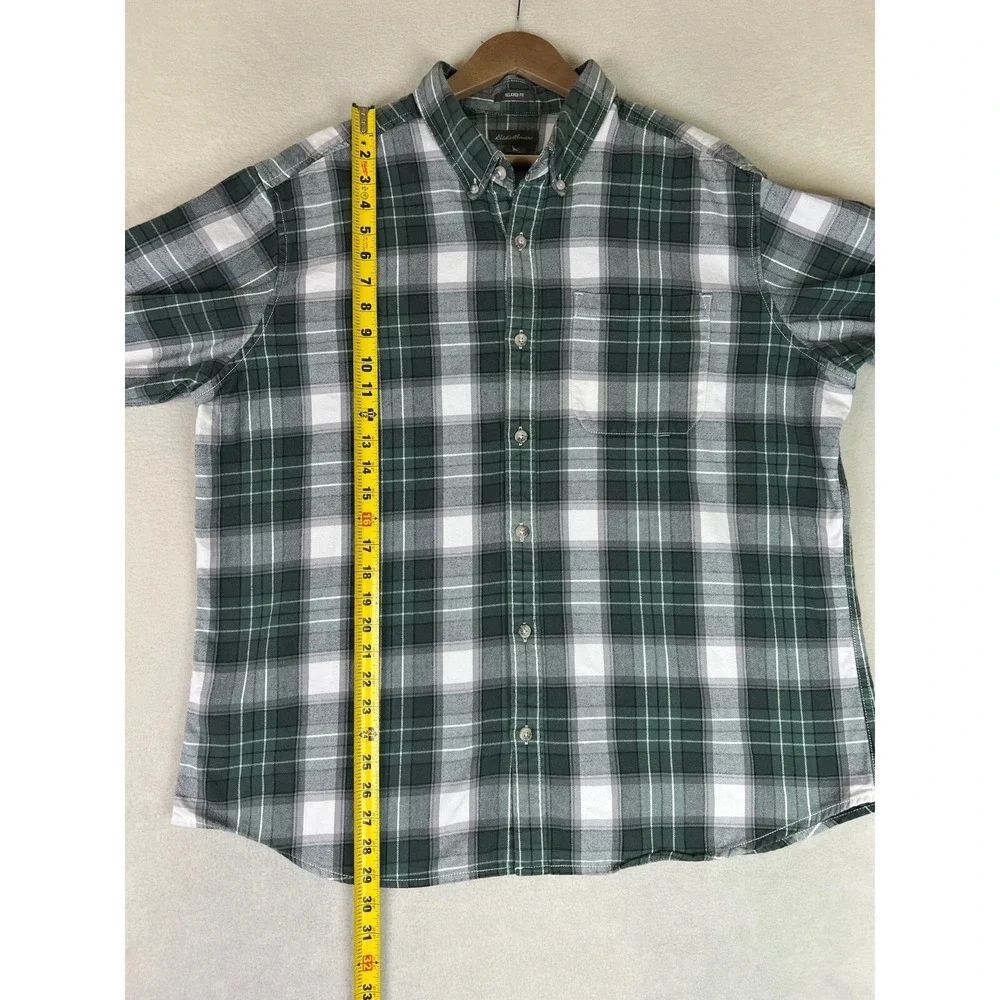 Eddie Bauer Shirt Men's XL Relaxed Fit Green Plaid Button Down Cotton Casual